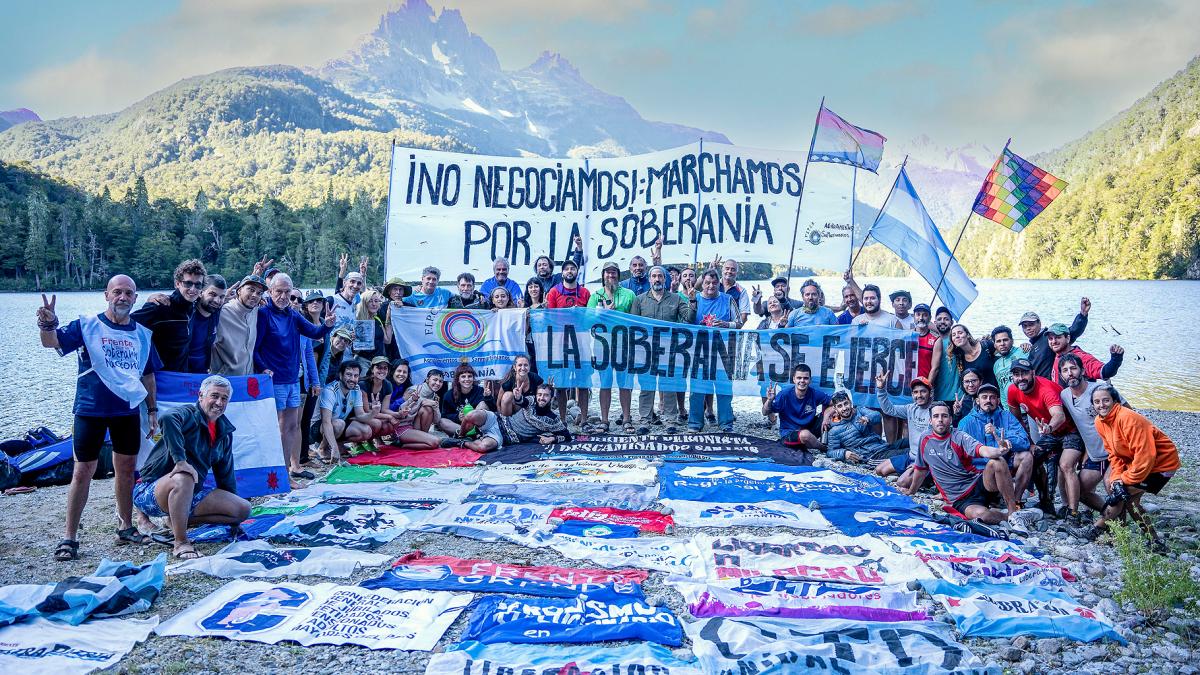 Finalizó la marcha que buscó mostrar que Lago Escondido es "patrimonio de los argentinos"